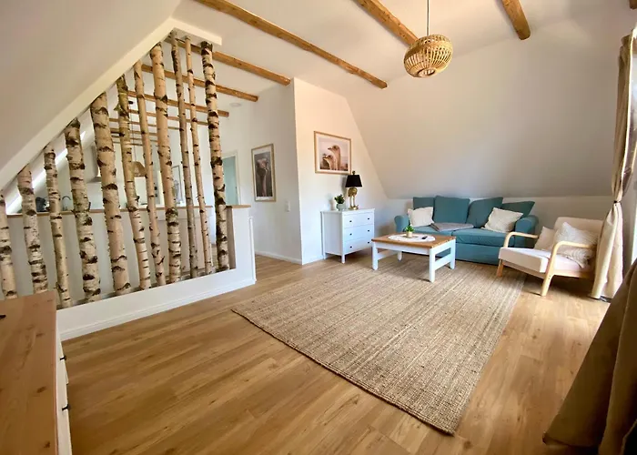 Straussenblick Dachgeschoss - Keine Monteure Апартаменты *